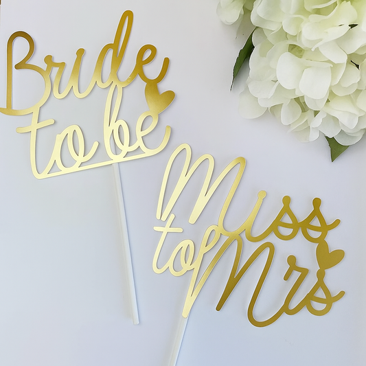 “Bride to Be” & “Miss to Mrs” Card Cake Toppers 💍