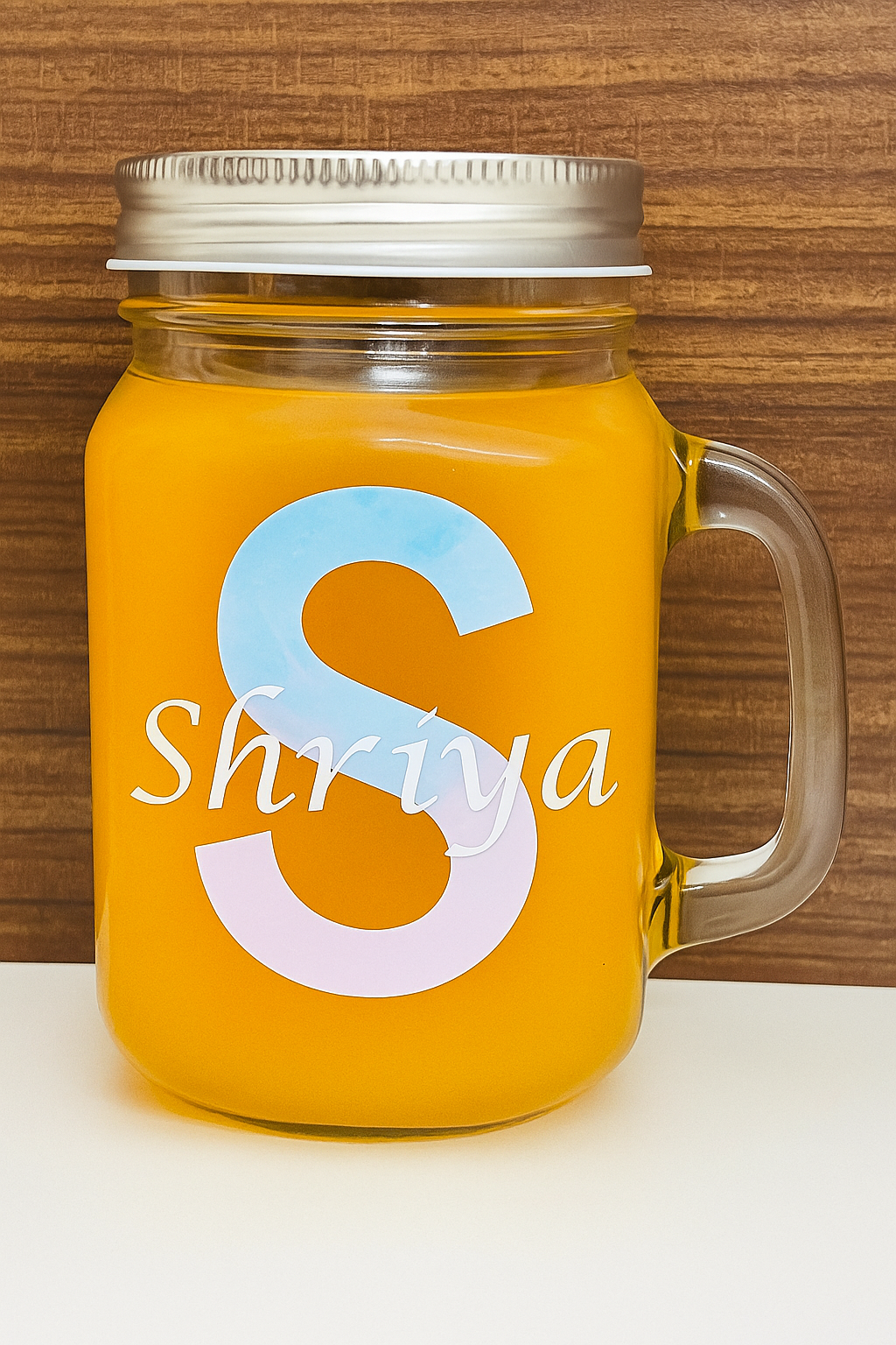 Personalised mason jar with straw and 2 lids - 1 lid with hole and 1 without hole